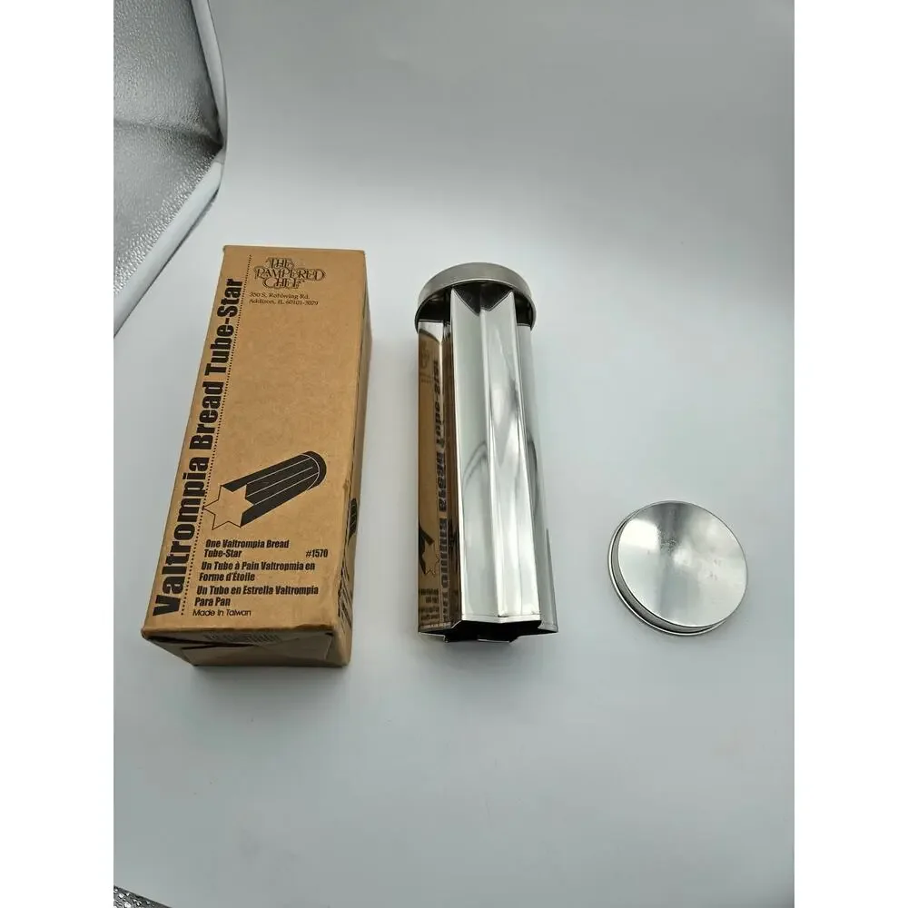 The Pampered Chef Vintage 2000's Valtrompia Bread Tube Star #1570